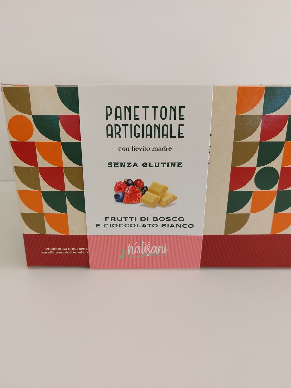 Natisani Panettone con Cioccolato Bianco e Frutti di bosco 