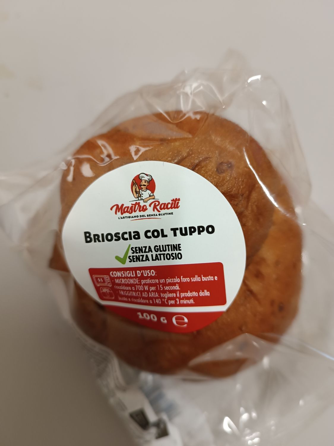 Mastro Raciti brioche col tuppo