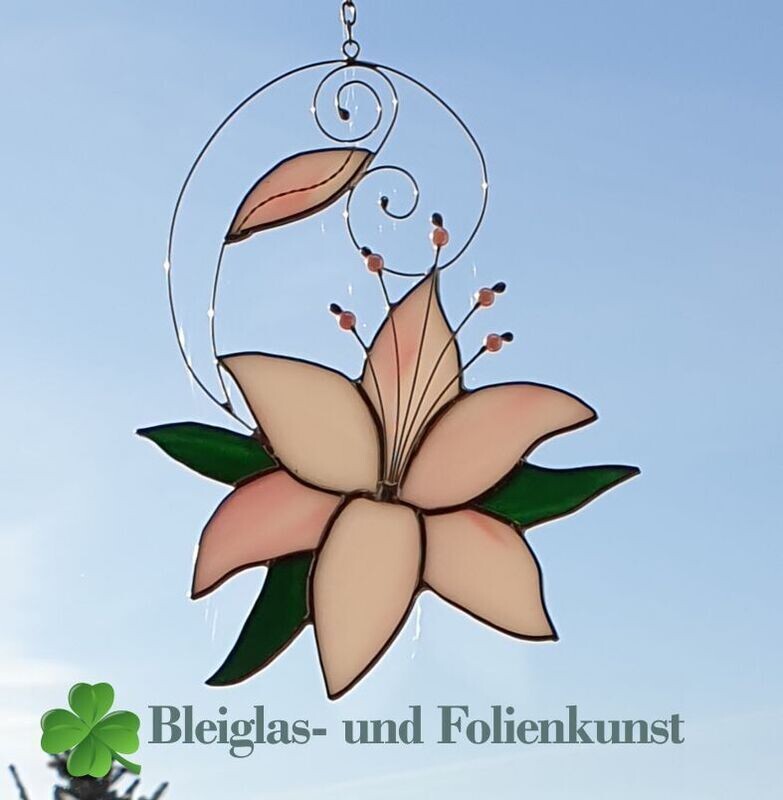 Lilienblüte lachsfarben mit Knospe ca. 16 x 20cm Lilienblüte lachsfarben mit Knospe ca. 16 x 20cm