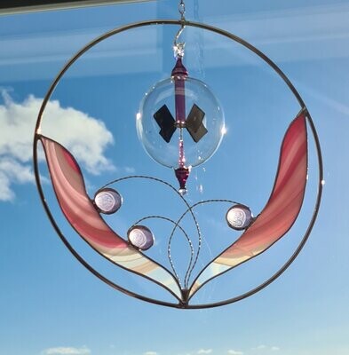 Sonnenfänger lila mit Lichtmühle ca 6cm Durchmesser / Radiometer, Tiffany Fensterbild 20cm Durchmesser