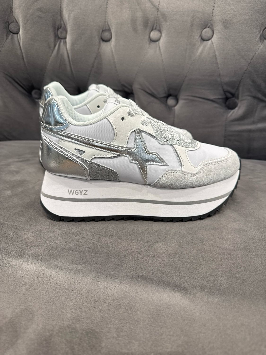 New W6YZ Deva white-silver