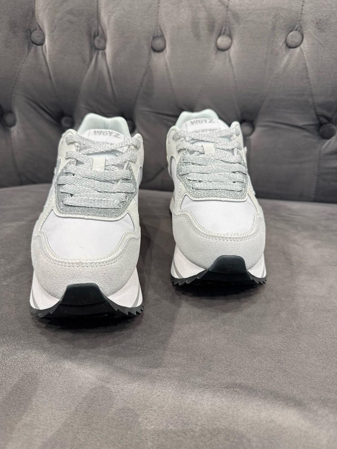New W6YZ Deva white-silver