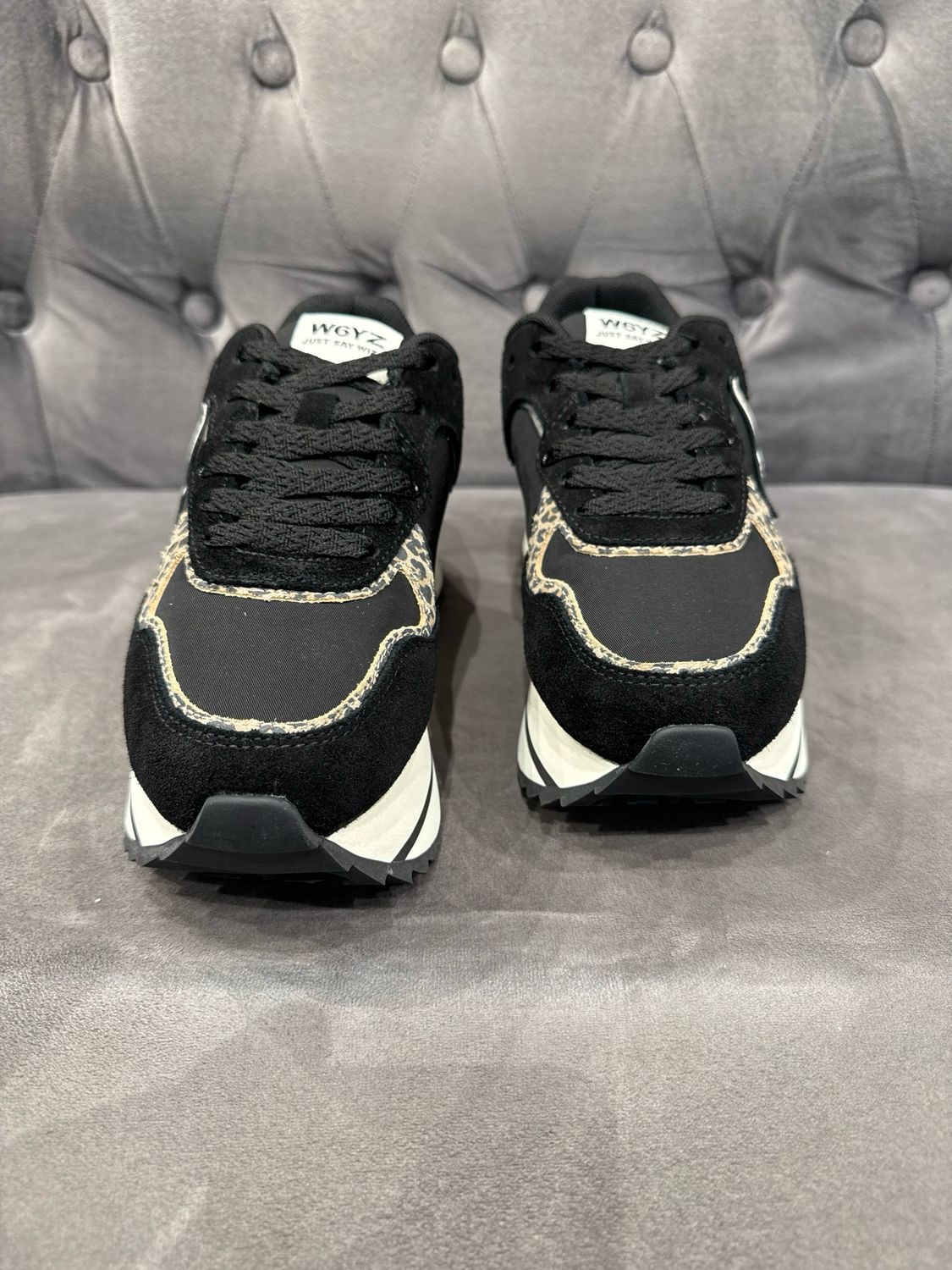 W6YZ Deva black-platinum