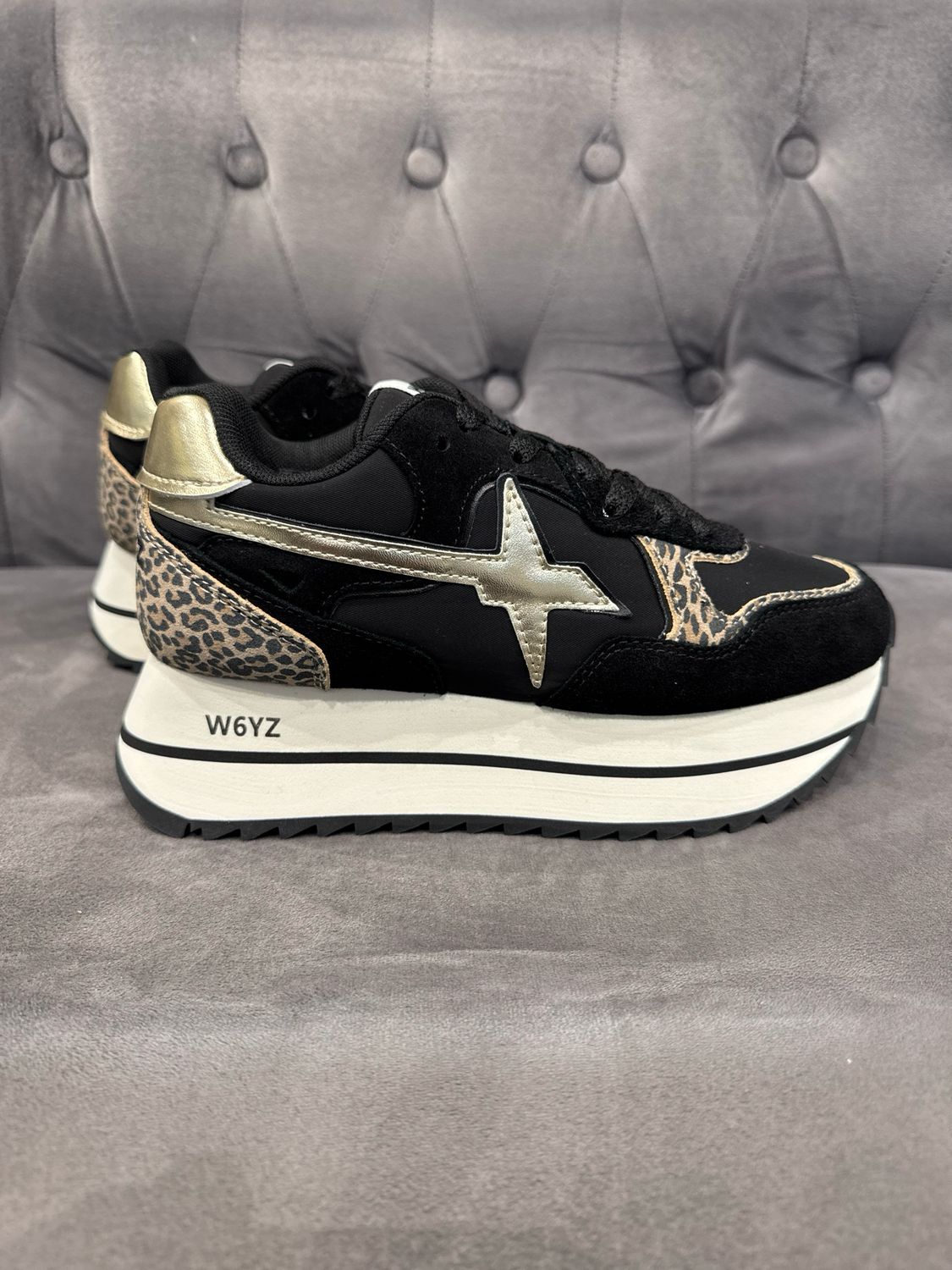 W6YZ Deva black-platinum