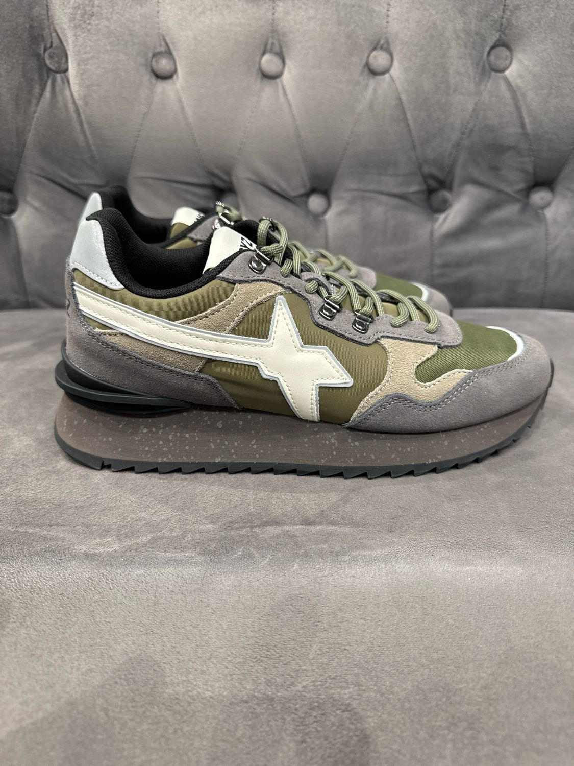 W6YZ Yak antracite-militare