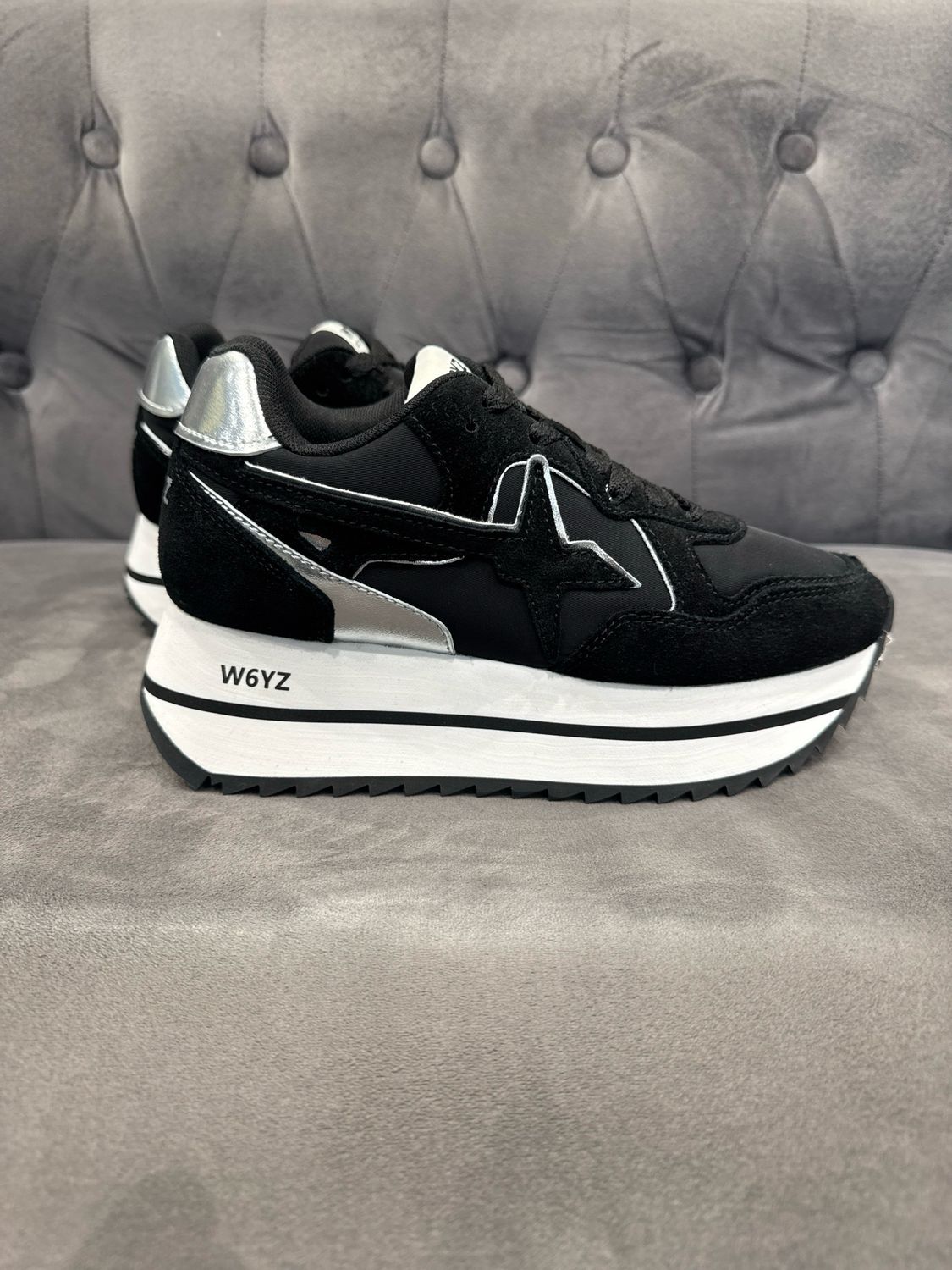 W6YZ Deva black-silver