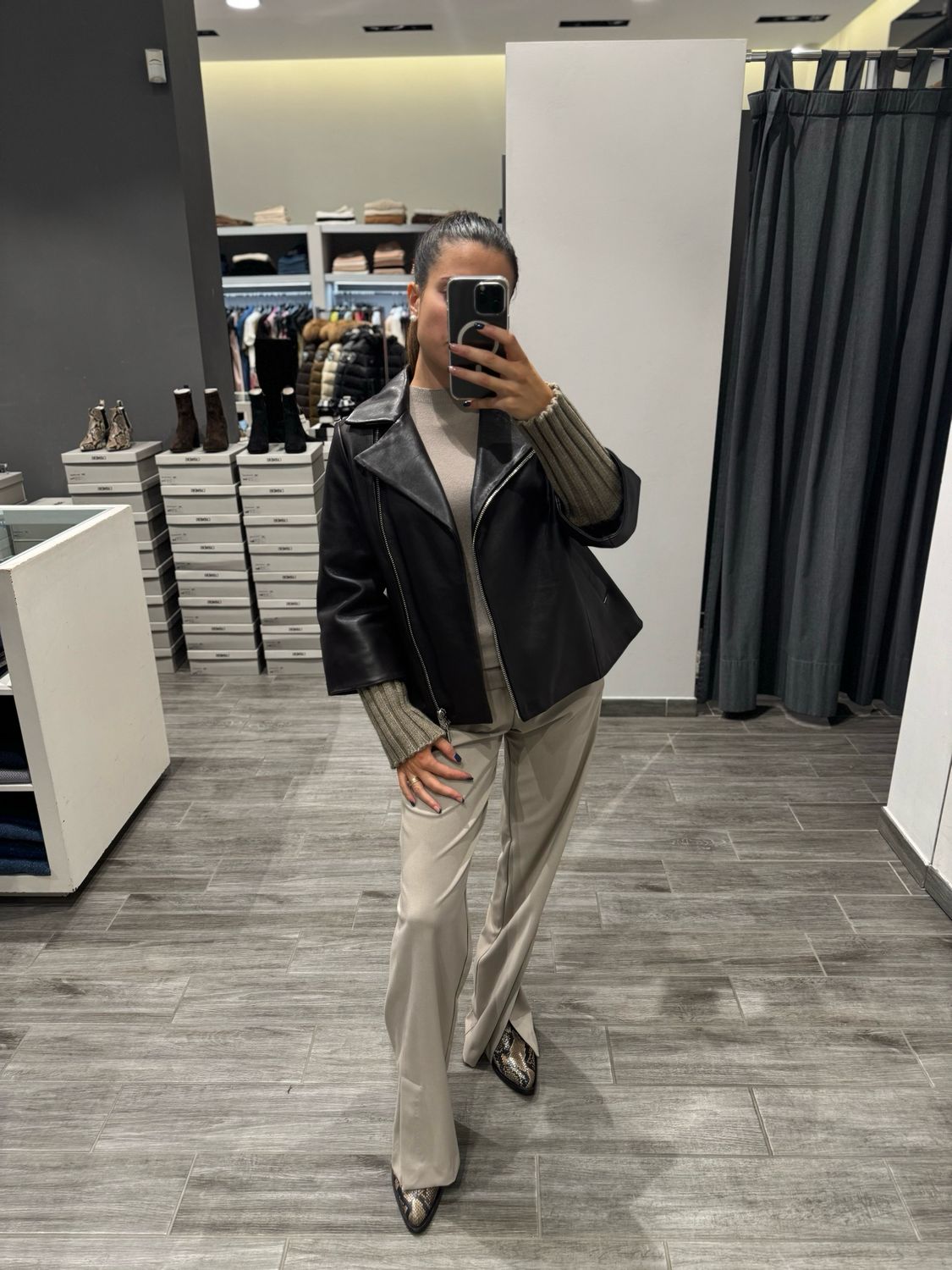 Chiodo in pelle con maniche staccabili The Jackie