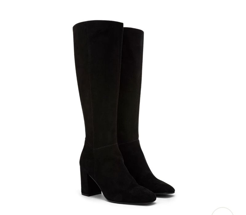 Stivali  in pelle scamosciata Carmens