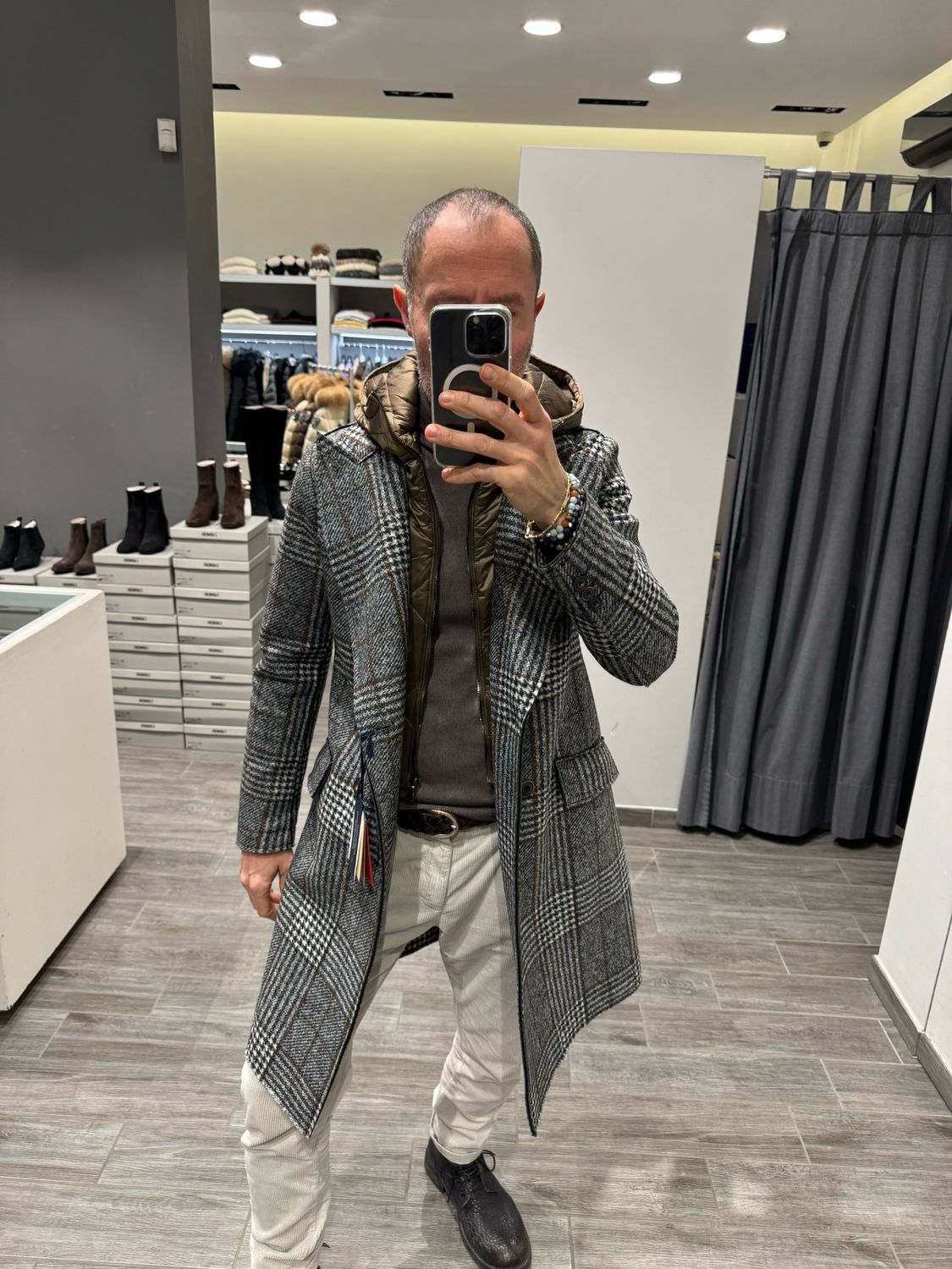 Cappotto in panno doppio petto con paravento staccabile BOB