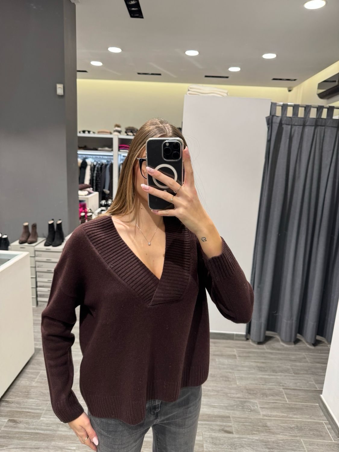 Maglia scollo a V pura lana Kaos