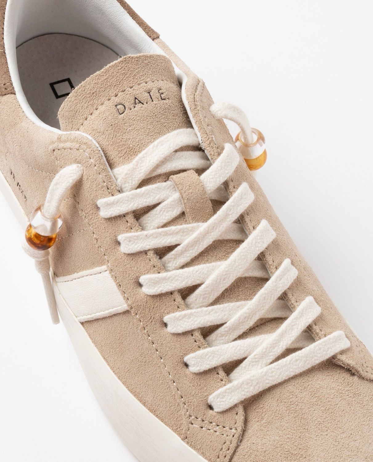 DATE HILL LOW SUEDE BEIGE