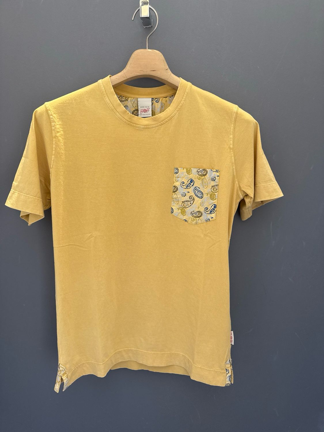 T-shirt con taschino BOB