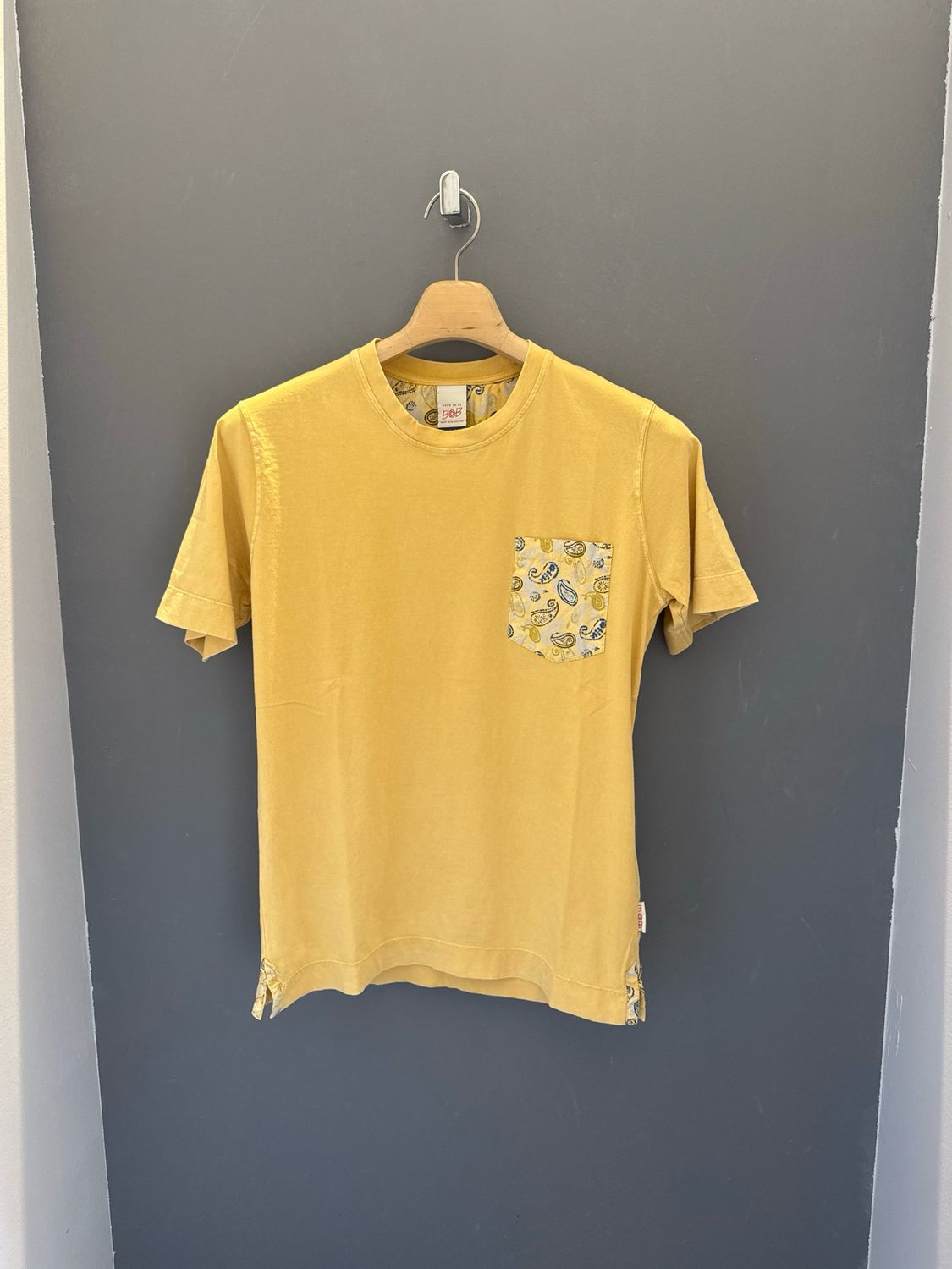 T-shirt con taschino BOB