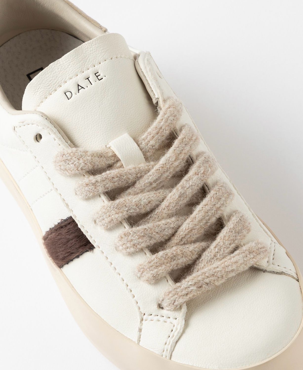DATE HILL LOW VINTAGE MILK