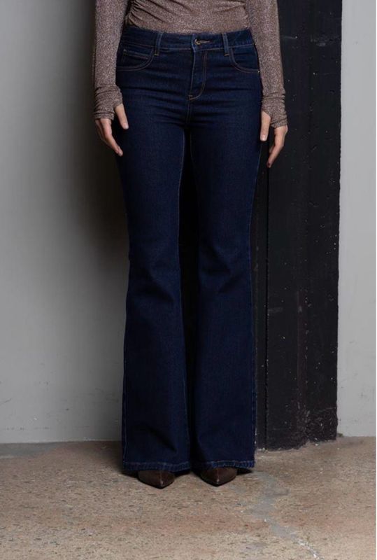 Jeans a zampa Kaos