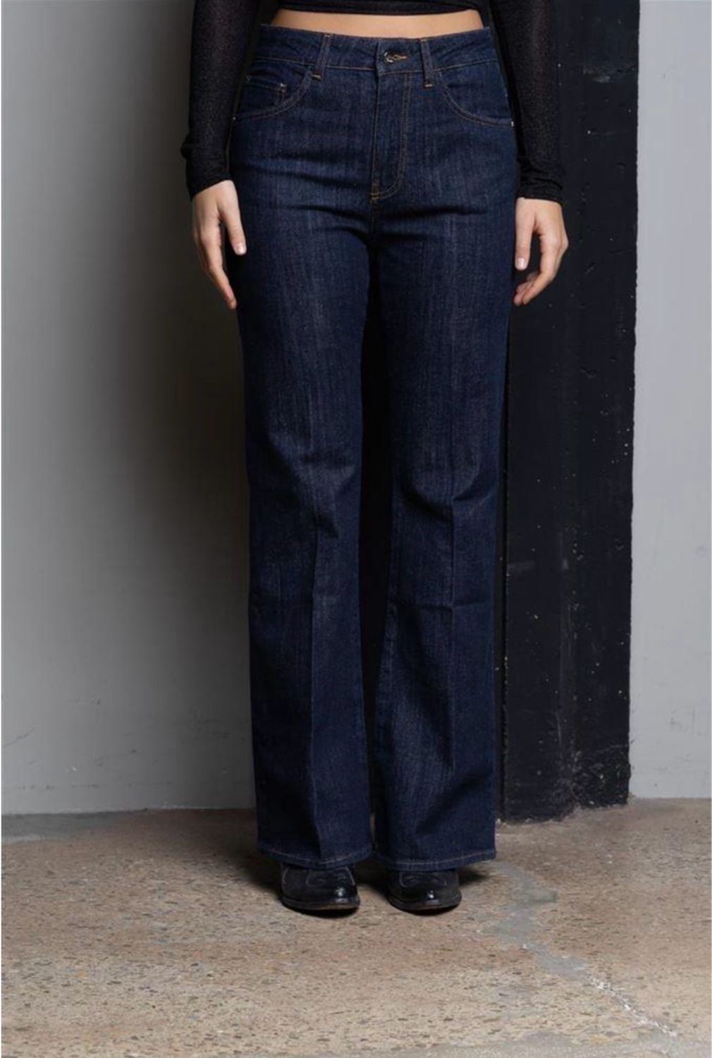 Jeans a zampa Kaos