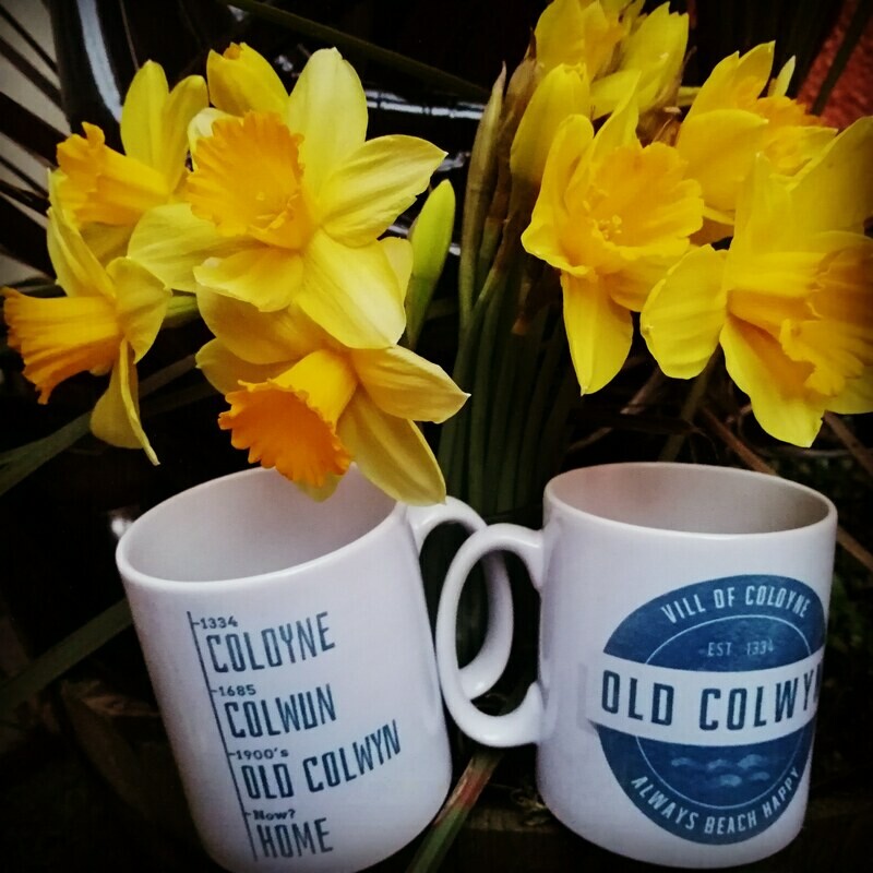 Have a drink in Old Colwyn... plus FREE Old Colwyn bag for life with every order!