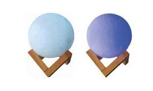 LAMPARA LUNA 3D 12 CMS. ,2 COLORES CON PILAS