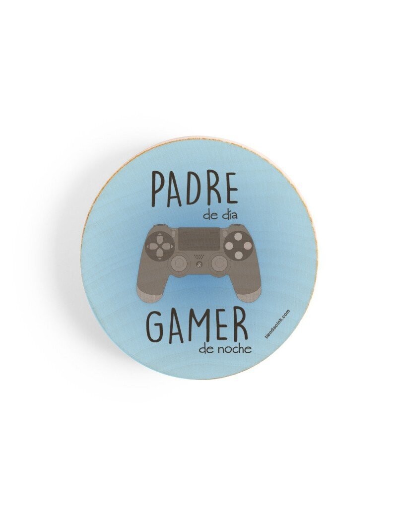 ABRIDOR MADERA CON IMAN PADRE DE DIA GAMER DE NOCHE