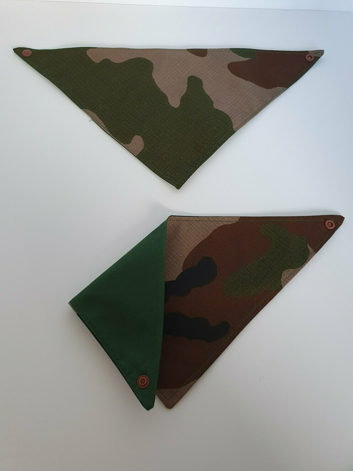 Camouflage Bandana - Green/Brown - Various sizes, 14" and 15" Neck - WATERPROOF