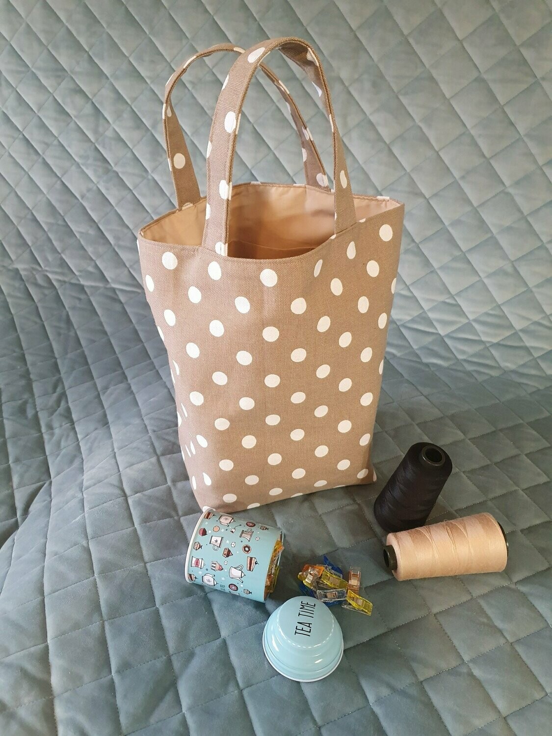 Polka dot Shopper