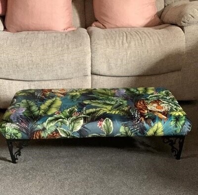 Jungle footstool
