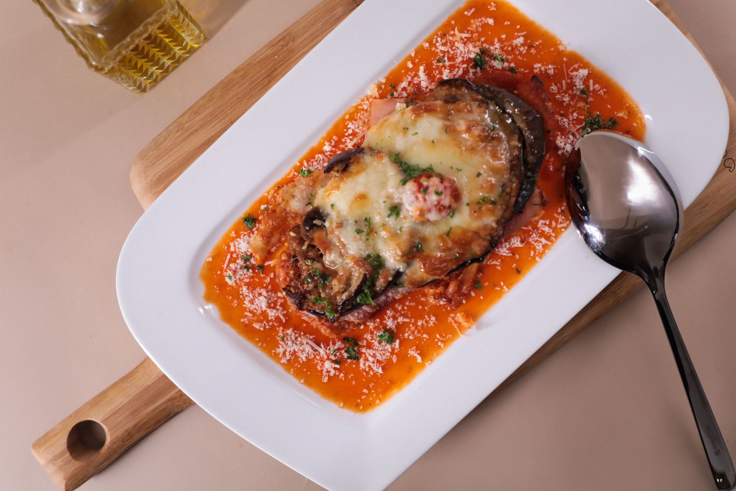 Escalope De Poulet à la Parmigiana Escalope De Poulet à la Parmigiana