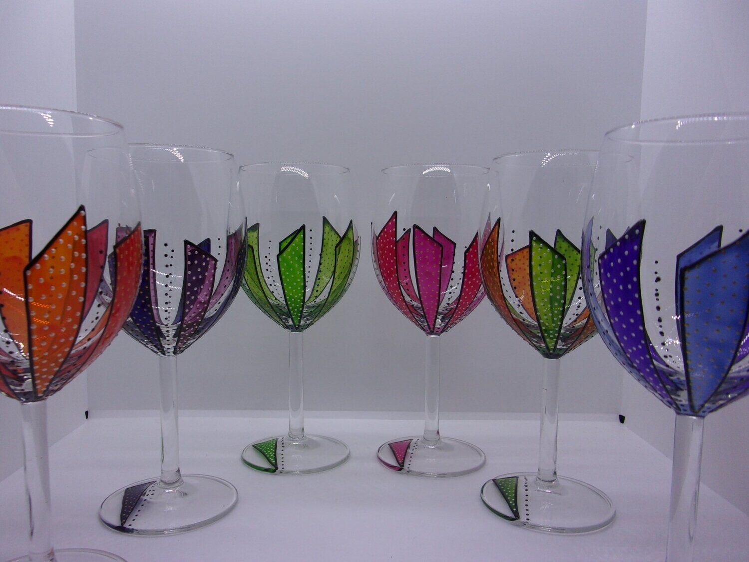 6 verres à vin 30cl  20210807 (132)