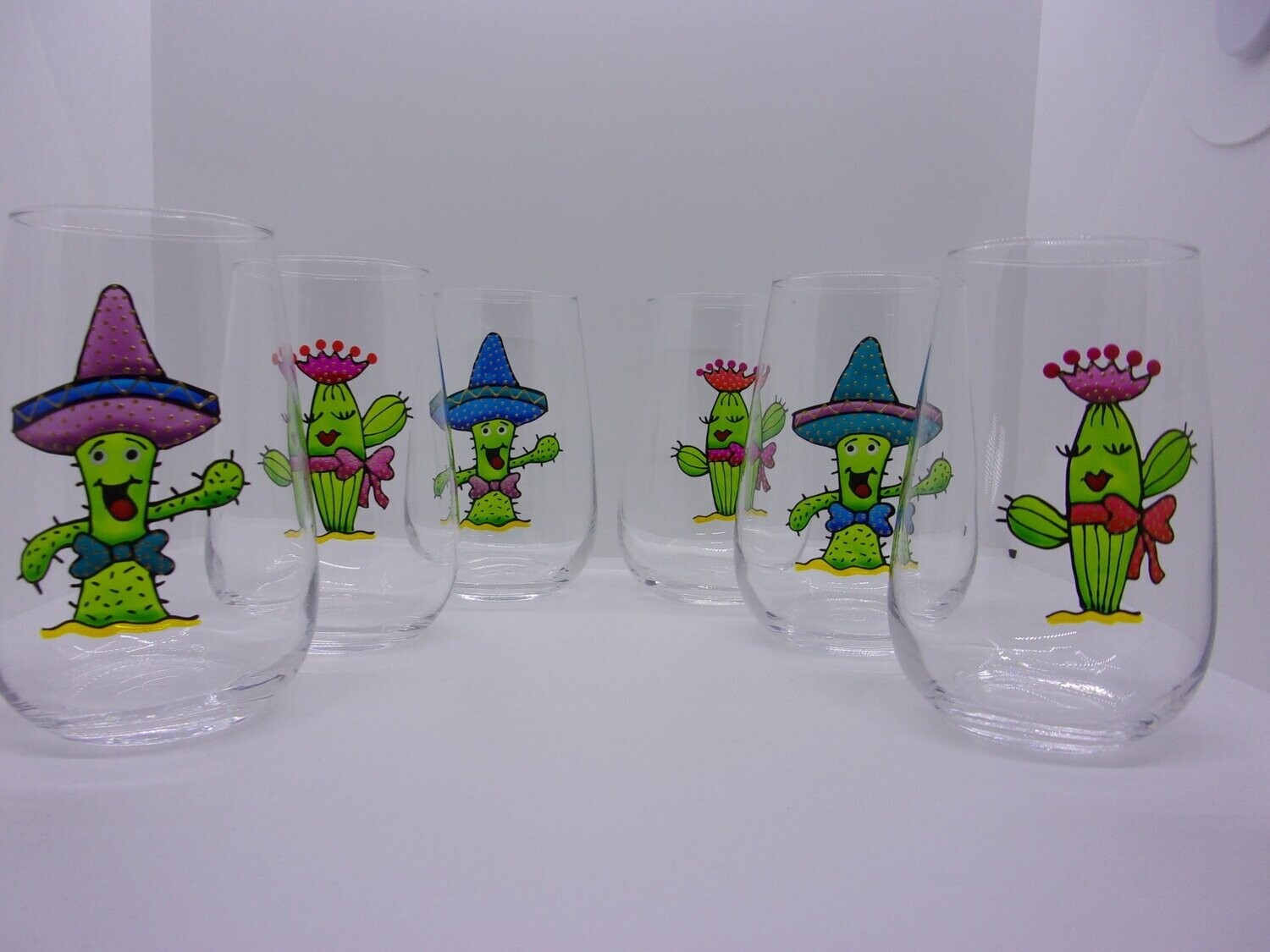 6 Verres à eau, jus de fruits, ou autres 20210705 (206)