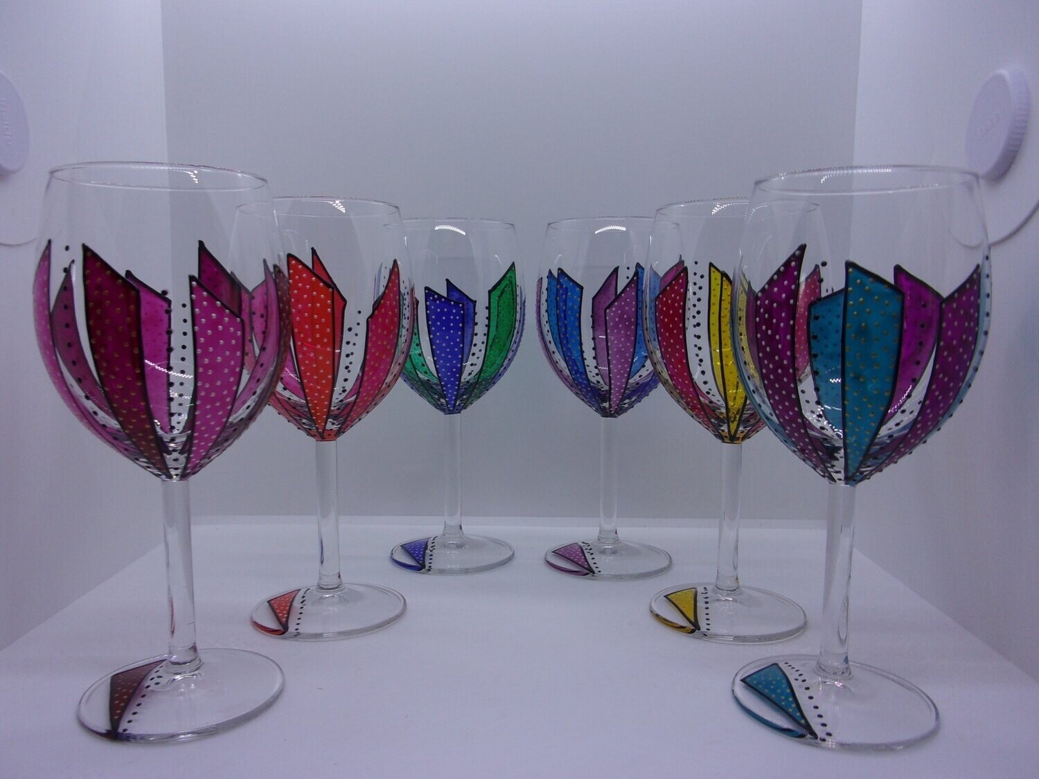 6 verres à vin 30cl  20210512 (319)
