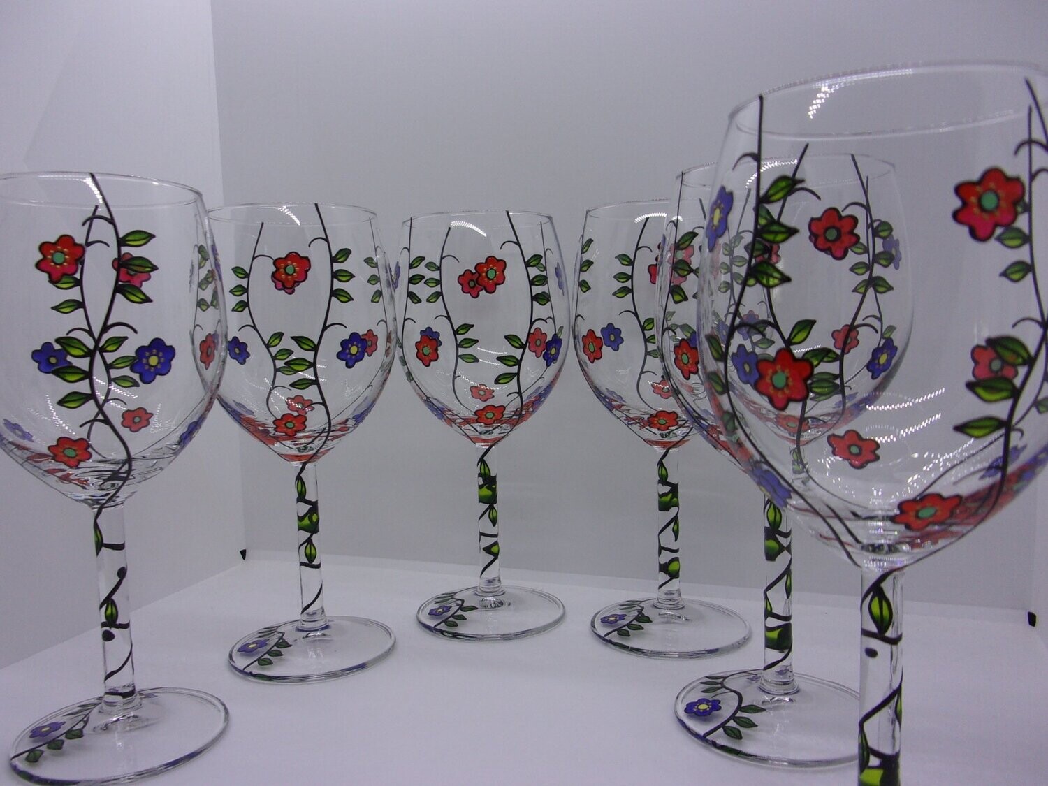 6 verres à vin 30cl 20220221 (134) 6 verres à vin 30cl 20220221 (134)