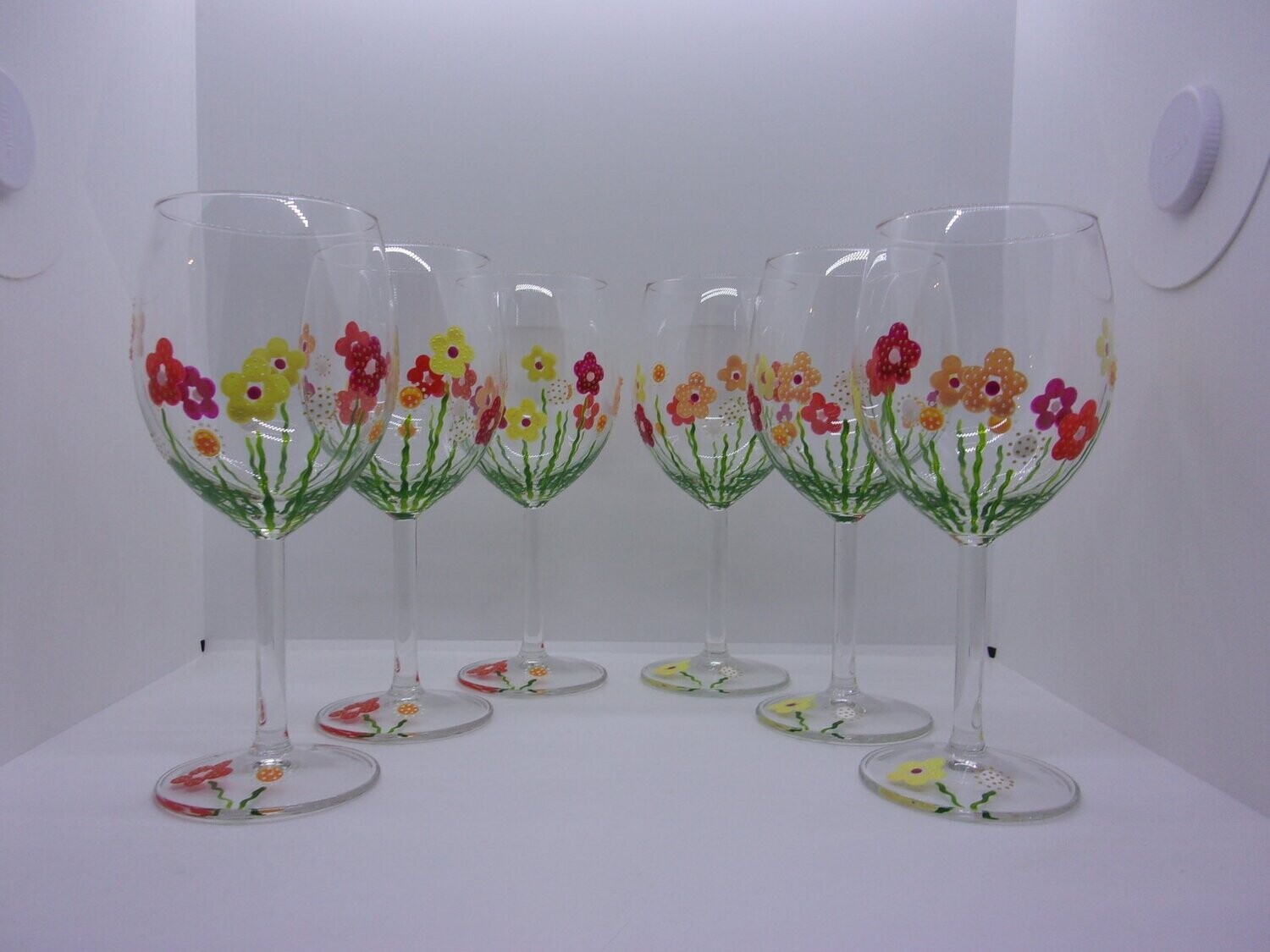 6 verres à vin ...30 cl... 20220702 (166)