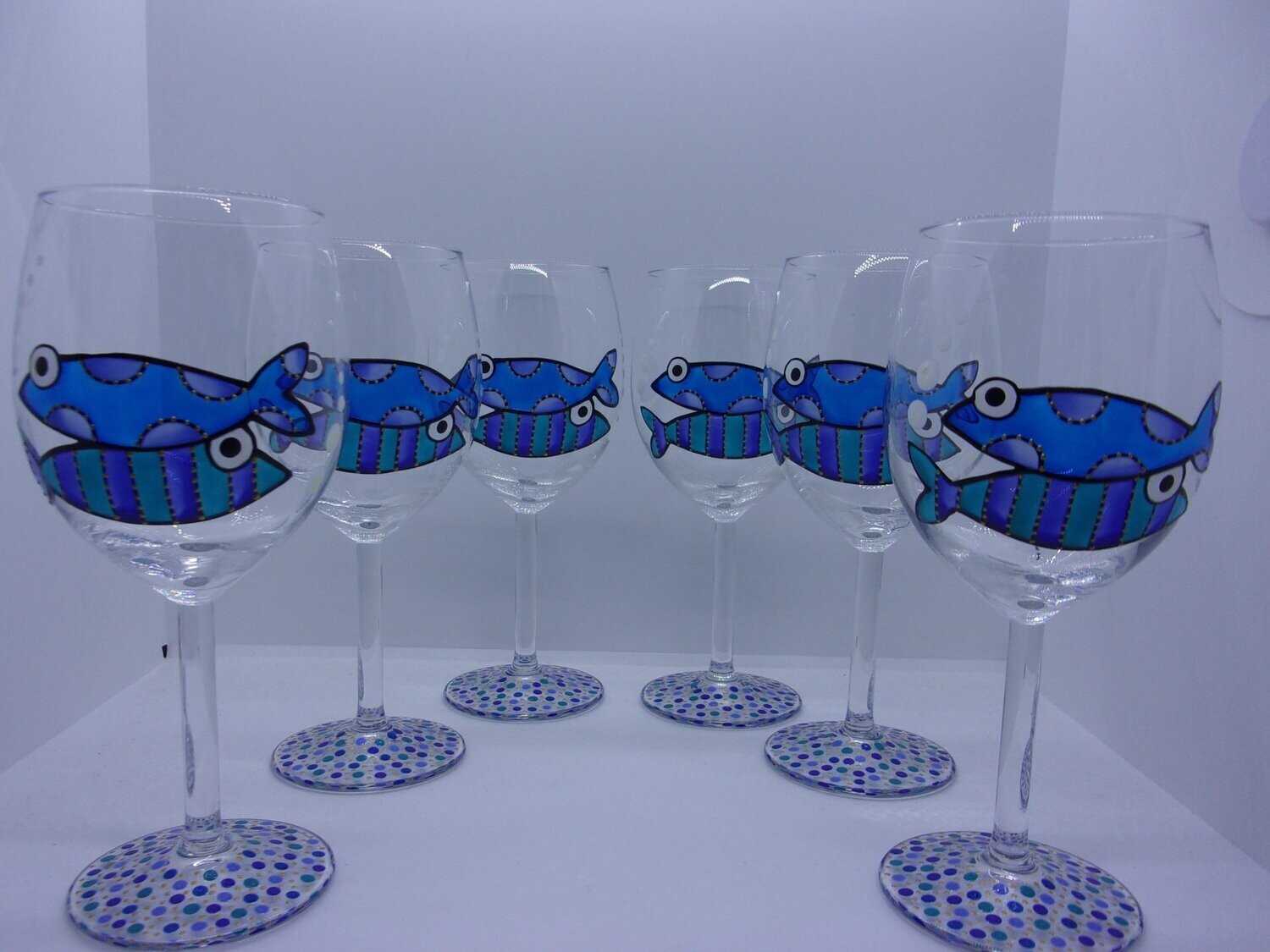 6 verres à vin ...30 cl... 20220702 (62)