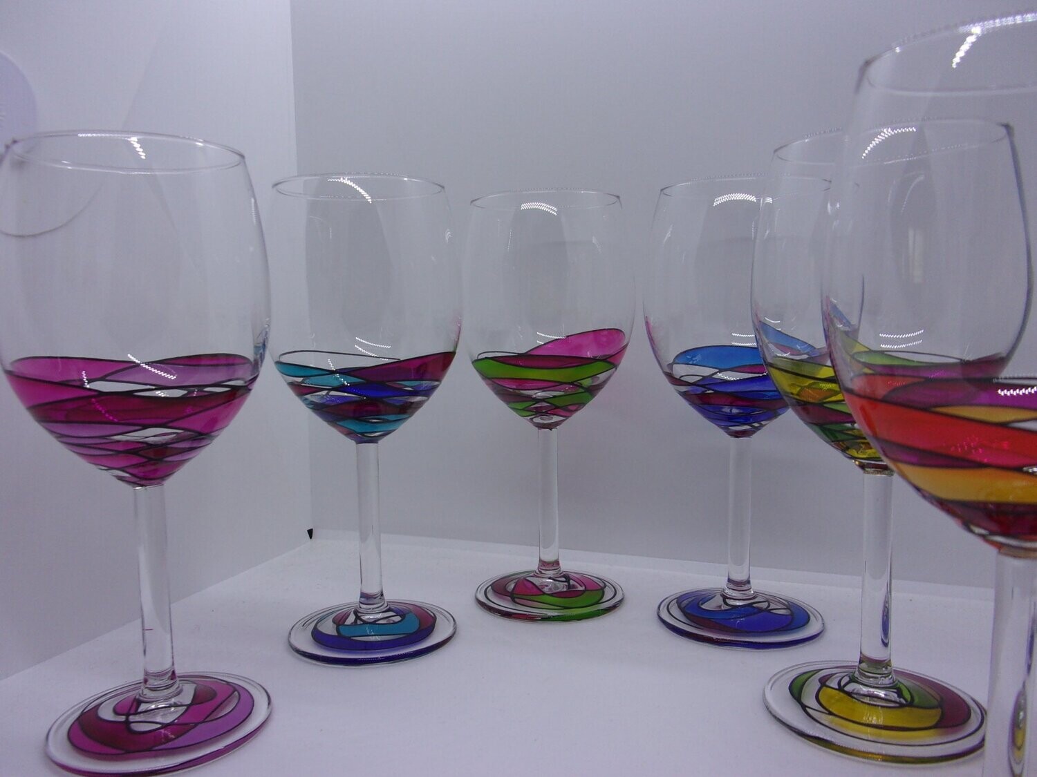 6 verres à vin ...30 cl... 20220702 (70)