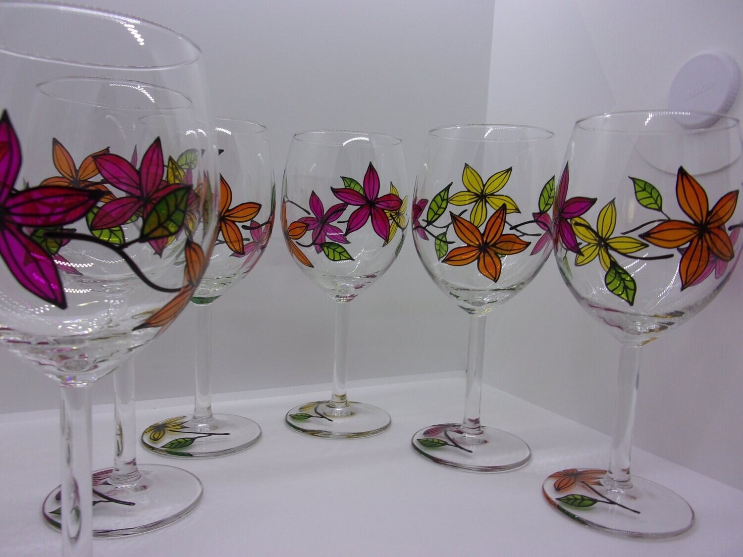 6 verres à vin ...30 cl... 20221110 (66)