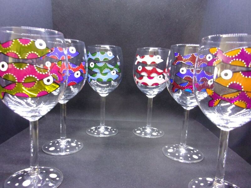 6 verres à vin ...30 cl... 202300310 (54)