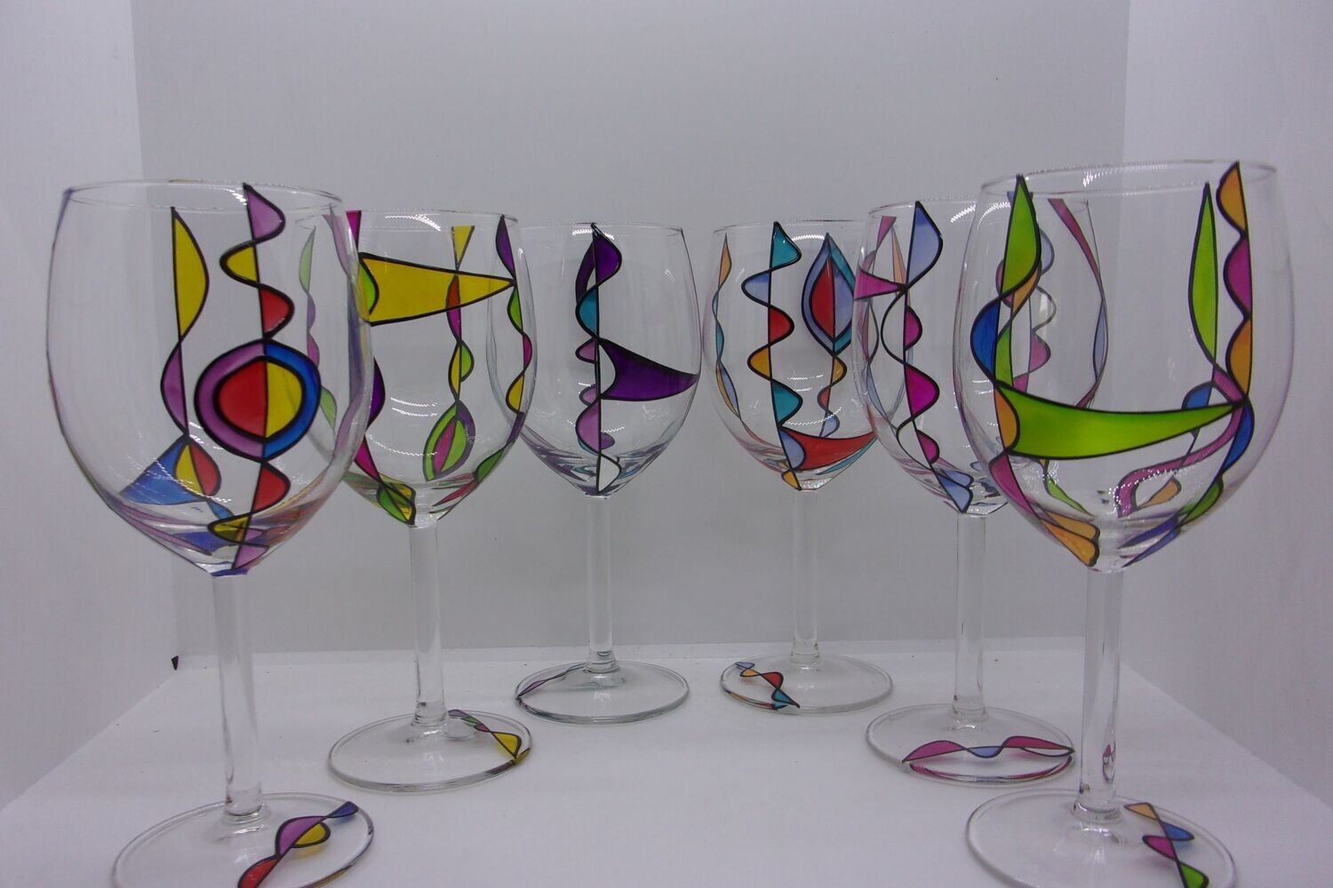 6 verres à vin ...30 cl... 20231009 (94)