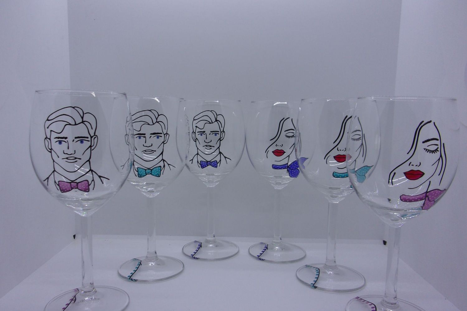 6 verres à vin ...30 cl... 20250401 (15)