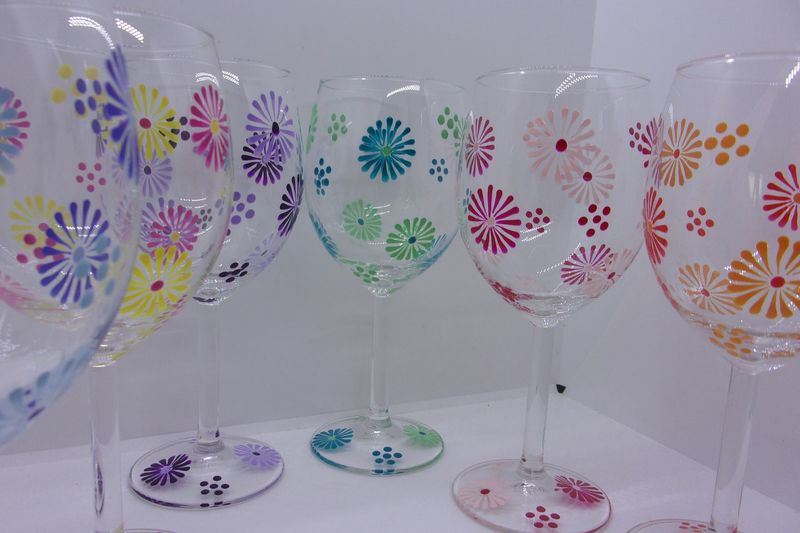 6 verres à vin ...30 cl... 20250713 (25)