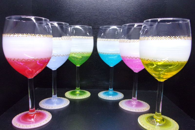 6 verres à vin ...30 cl... 20250713 (37)