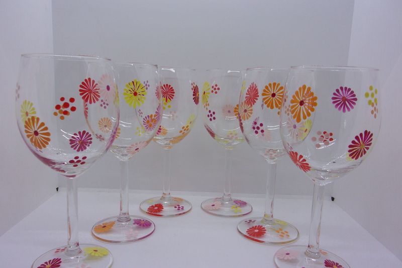 6 verres à vin ...30 cl... 20250828 (105)