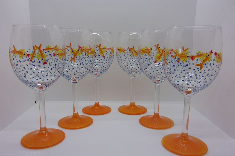 6 verres à vin ...30 cl... 20251001 (84)