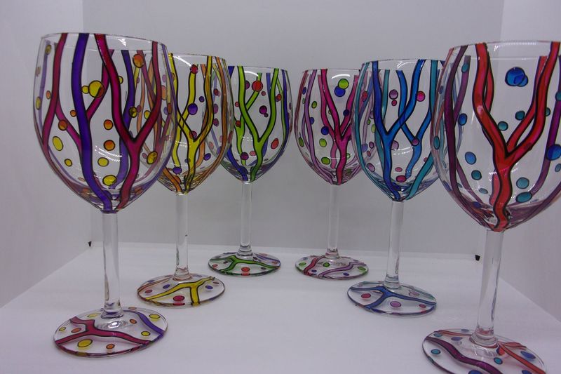 6 verres à vin ...30 cl... 20251001 (77)