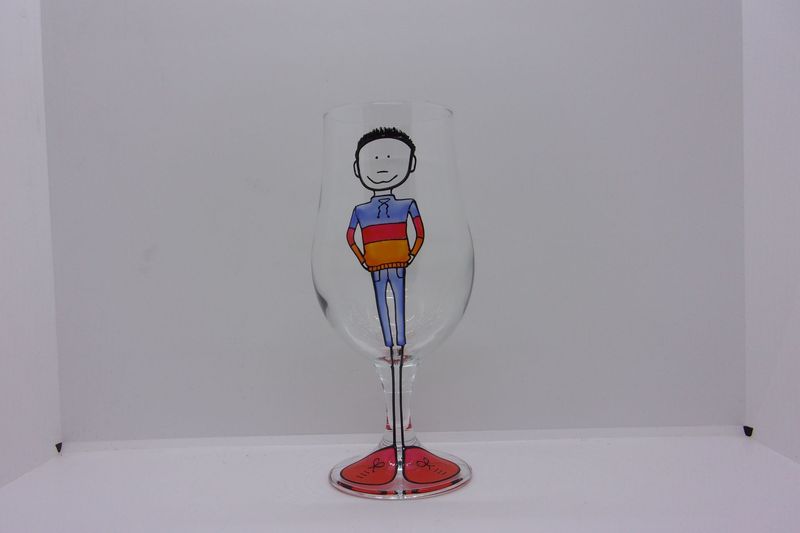 Lot de 2 verres à bière ... 37cl ... 20251001 (30)