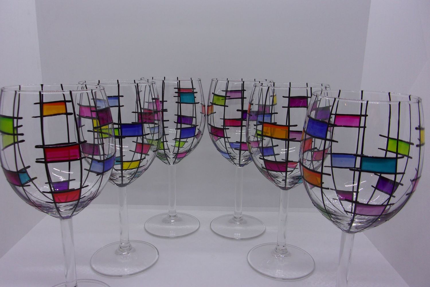 6 verres à vin ...30 cl... 20260107 (171)