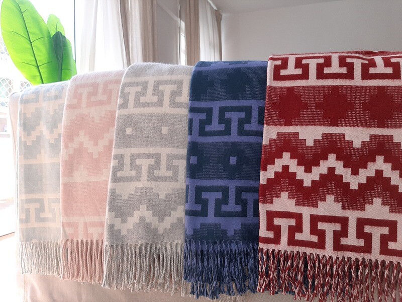 Mantas 100% alpaca ÉTNICA (antes 90€ )