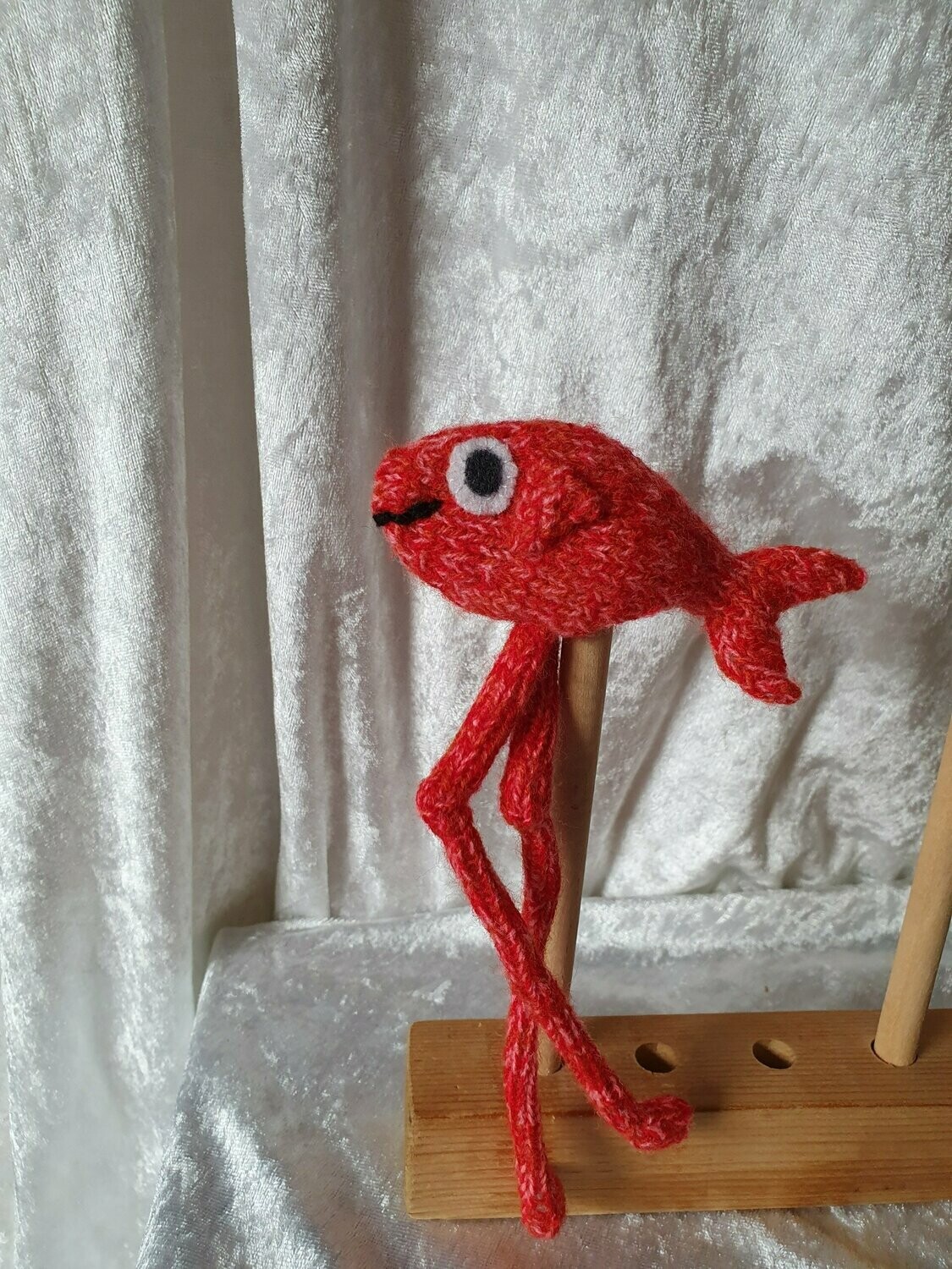Fingerpuppe Fischogel