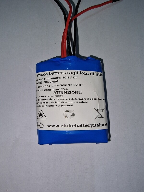 Batteria 12V (3S) 5000mAh (54wh)