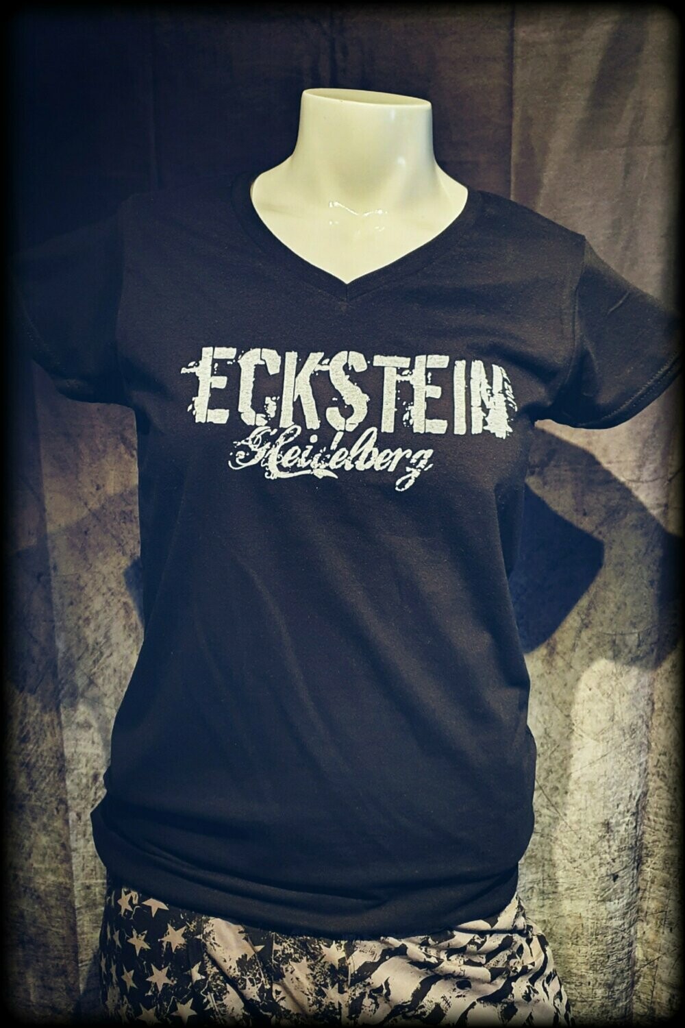 T-SHIRT LADIES, Eckstein, V-Neck, Größe M