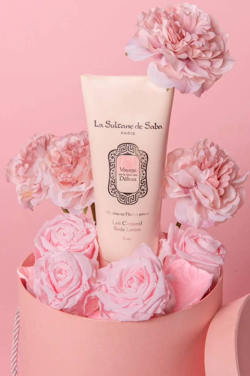LAIT A LA ROSE &quot;LA SULTANE DE SABA&quot;